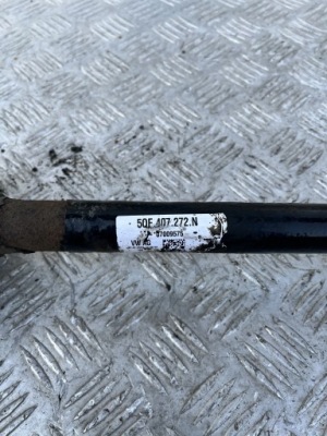 Приводной вал перед правая audi q3 ii 83a f3 18- 5qf407272n фото №1