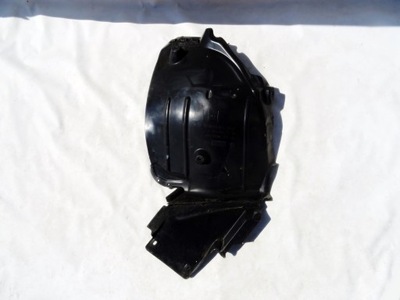 Підкрилок передні ліва mercedes w205 klasa-c фото №1