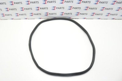 Bmw i4 g26 прокладка дверь правый задний  задняя 7482947 фото №1