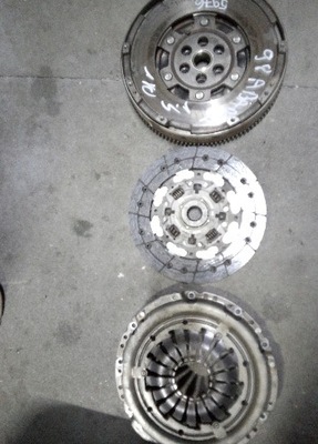 Fiat 500 abarth lift 2017 колесо двомасовий зчеплення фото №1