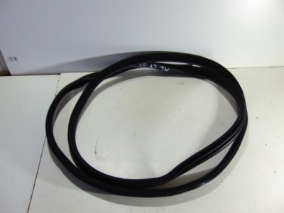 Прокладка двері лівий задня mercedes ml w164 фото №1