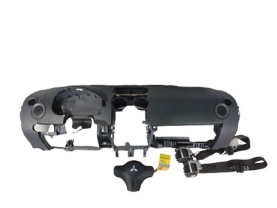 Colt vi z30 панель приладів панель приладів консоль ремені подушка безпеки фото №1