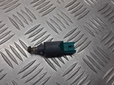 Датчик педали тормоза renault megane ii 8200168240 фото №1