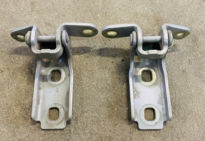 Chevrolet camaro петлі двері st.prawa 17r. фото №1