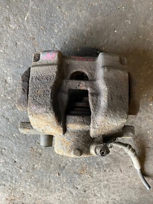 Alfa romeo 159 супорт гальмівний правий перед eu фото №1