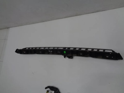 Skoda superb iii направляющая бампера задняя hb фото №1