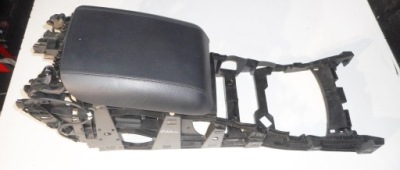 Mercedes r w251 07r туннель средний подлокотник фото №1