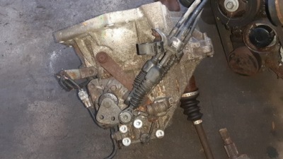 Коробка передач передач toyota aygo i 05- 1.0 фото №1