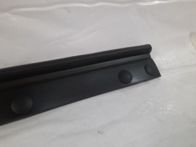 Dodge ram 13-23 прокладка капот 68158627ab usa фото №1