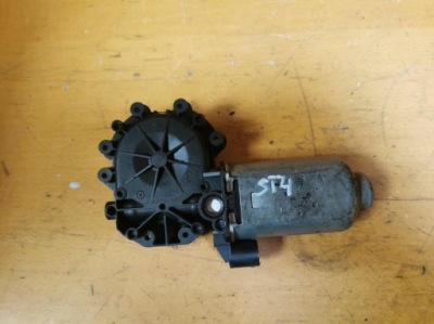 Моторчик вікон лівий перед renault scenic i фото №1