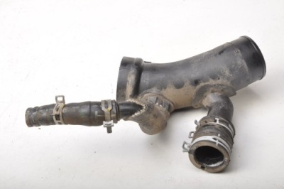 Land rover discovery v l462 3.0 td6 труба воздухозаборник воздуха fpla-5h390-ad фото №1