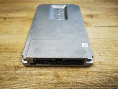 Jeep grand cherokee wk2 підсилювач аудіо p68207346af фото №1