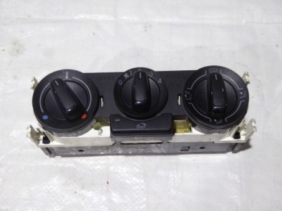 Панель обдув vw polo v 5 6r0 08-13 6r0819045a фото №1