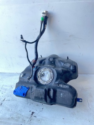 Идеальный kpl.zbiornik топливной  porsche 7189821 фото №1