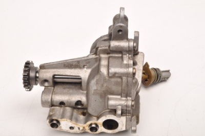 Nissan micra k14 1.0 насос масла масляная 150107908r фото №1