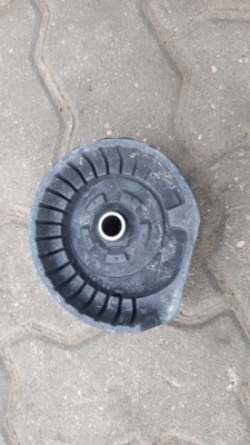 Подушка амортизатора volvo s60 v70 30683637 фото №1