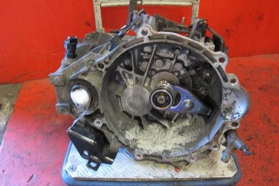 Kia venga yn 1.4 crdi d4fc коробка передач передач механическая waj6c 6-ka фото №1