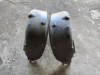 Ford mondeo mk3 kombi - подкрылок правый левый задняя фото №1