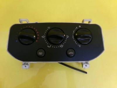 Панель управление обдув renault clio ii 1848819005 nr656 фото №1