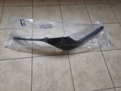 Volvo v40 ii молдинг бампера левая правая r design фото №1