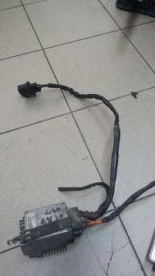 Блок керування вентилятора 8e0959501r audi a4 b7 фото №1