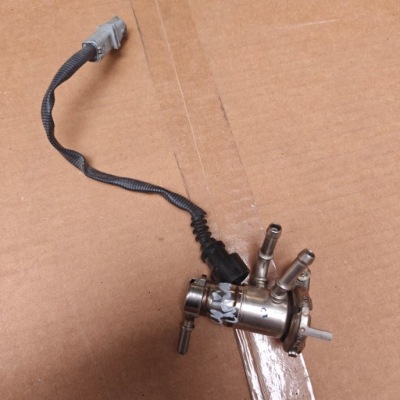 Renault 1.5 dci форсунка adblue 208995377r фото №1