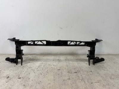 Pas передній підсилювач mercedes glb x247 w247 фото №1