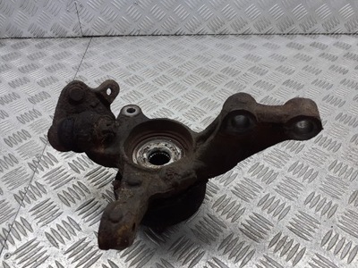 Поворотний кулак ступиця правий перед toyota matrix 1.8 vvti фото №1