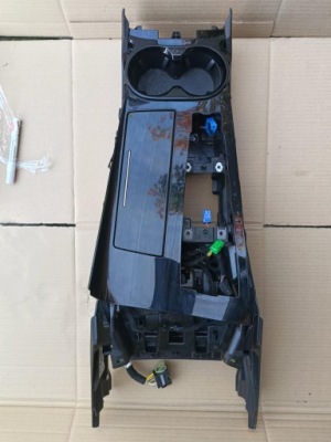 Туннель средний решётка бардачок peugeot 508 ii фото №1