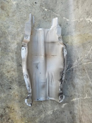 Захист теплова тунель bmw f06 f01 f11 7202858 фото №1
