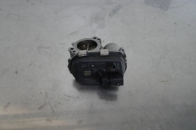 Vw taigo 1.0 tsi - дроссельная заслонка 05c133062 фото №1