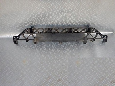 Audi q7 4l0 направляющая бампера задняя фото №1