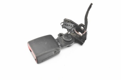 Клипса поперечина левый задняя a1778602100 mercedes w177 фото №1