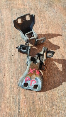 Jeep commander 5-10r xk петлі двері правий перед фото №1