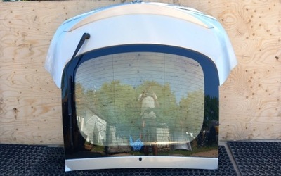 Opel insignia a hb кришка багажника задня z176 фото №1