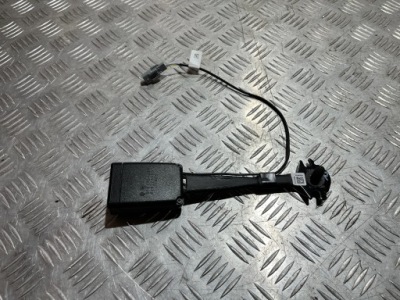 Кліпса сидіння правий перед renault arkana 20- фото №1