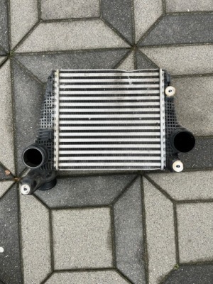 Интеркулер porsche macan lift 95b фото №1