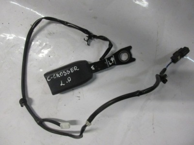 Клипса вставка поперечина безопасности перед левая citroen c-crosser фото №1