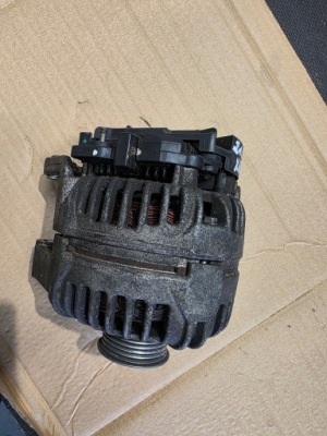 Opel corsa c combo 1.0 12v 1.2 16v генератор 13143128 фото №1