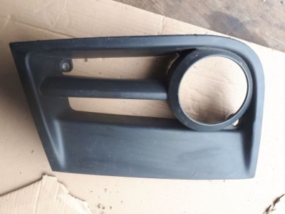 Решётка бампера левое  перед mercedes actros w960 фото №1