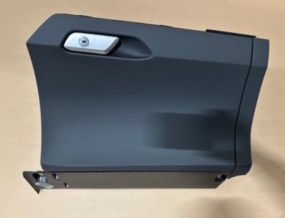 Audi e tron бардачок пассажира 4kl857035 6ps чёрный 27km фото №1