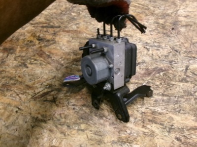 Peugeot 108 ii насос abs 1.0 0265956504 фото №1