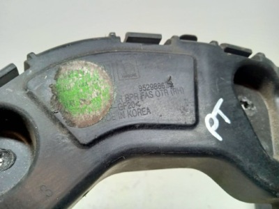 Chevrolet trax направляющая бампера правый задний  2013r фото №1