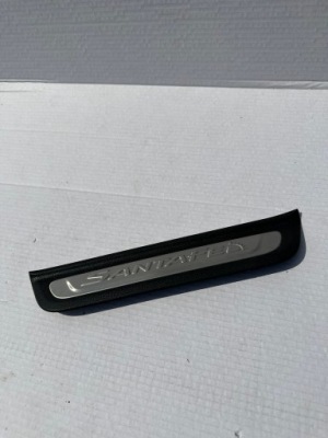 Santa fe iv молдинг порог левый задняя 85877-s1500 фото №1