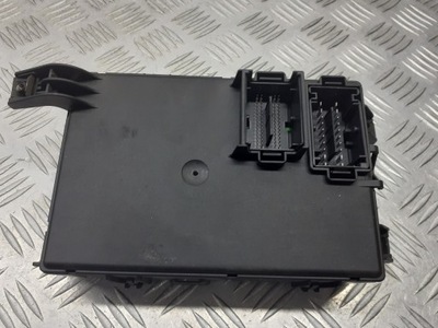 Коробка запобіжників opel corsa d 1.3 cdti 13142241 фото №1