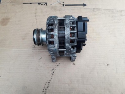 Генератор dacia 1.2 231008386r фото №1