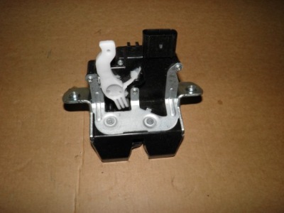 Kia sorento 4 iv замок крышки задний крышки задняя багажника фото №1