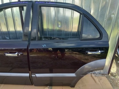 Двері задня задні ліва kia sorento i yc 02-07 фото №1