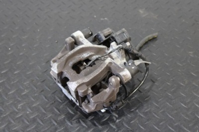 Суппорт тормозной правый задняя 6892606 bmw 2 f45 active tourer lift фото №1