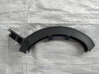 Bmw f90 5 g30 защита петля крышки правая 7383563 фото №1